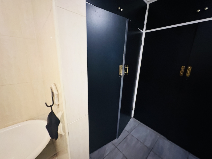 3 Bedroom Property for Sale in Ifafi North West